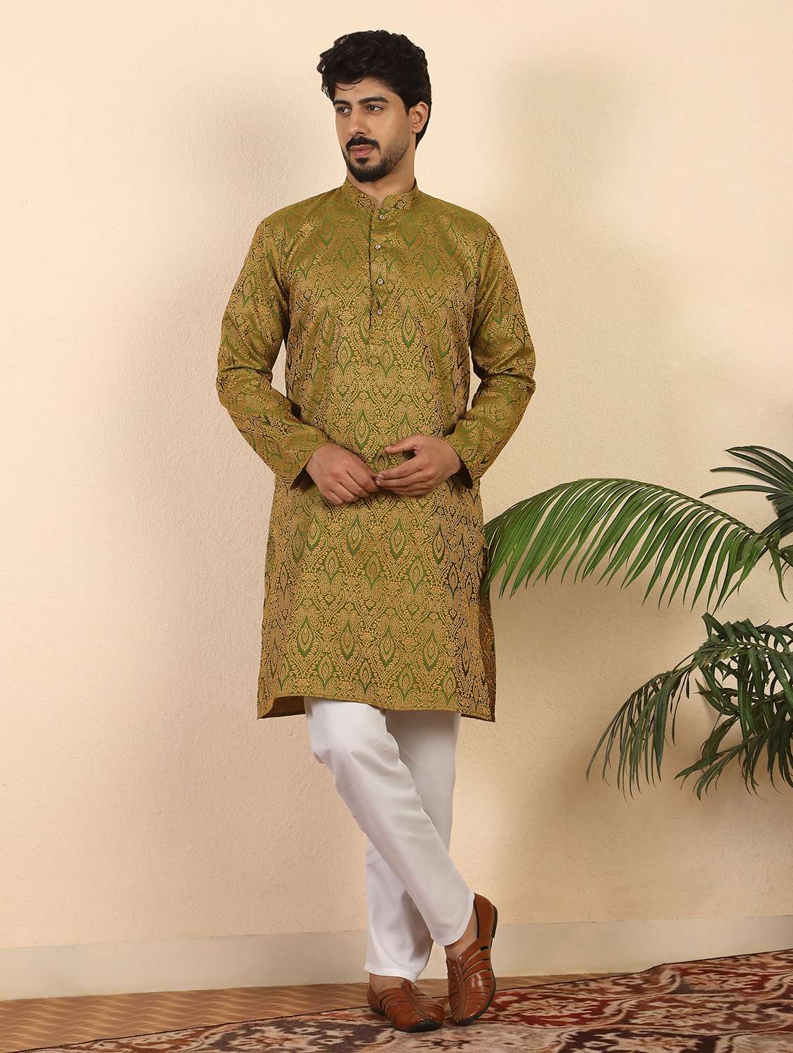 men self design mandarin neck long kurta - 22619281 -  Standard Image - 3