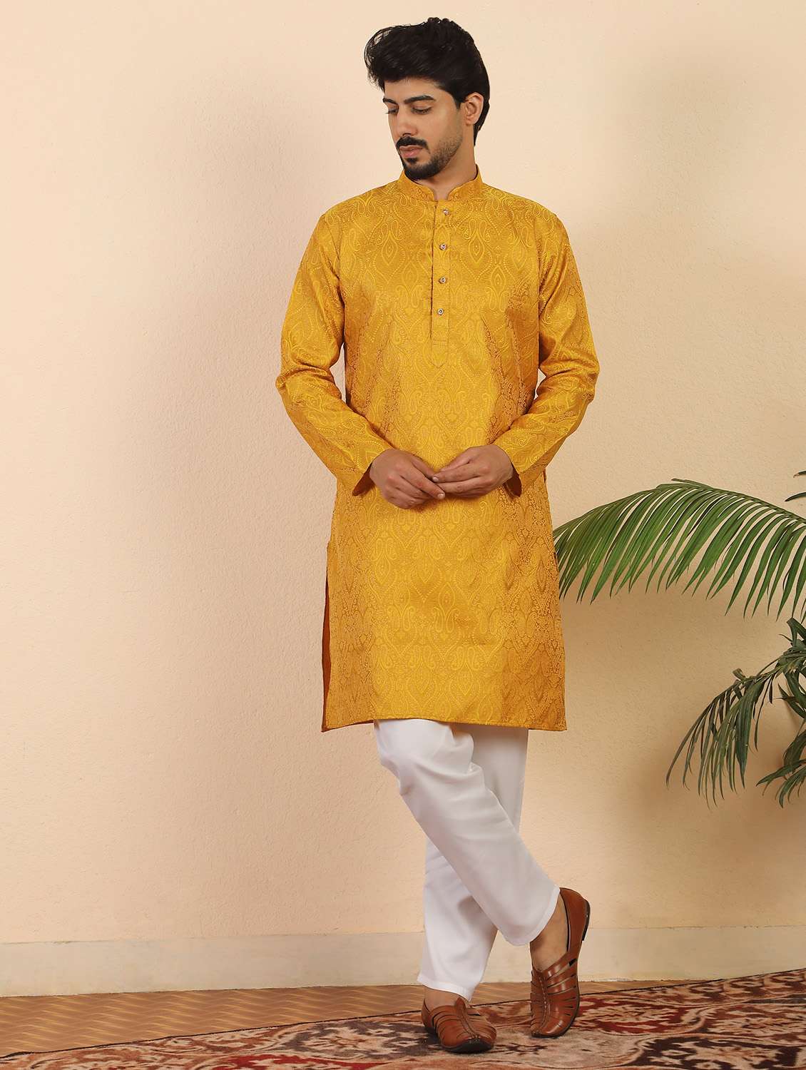 men self design mandarin neck long kurta - 22619283 -  Standard Image - 3