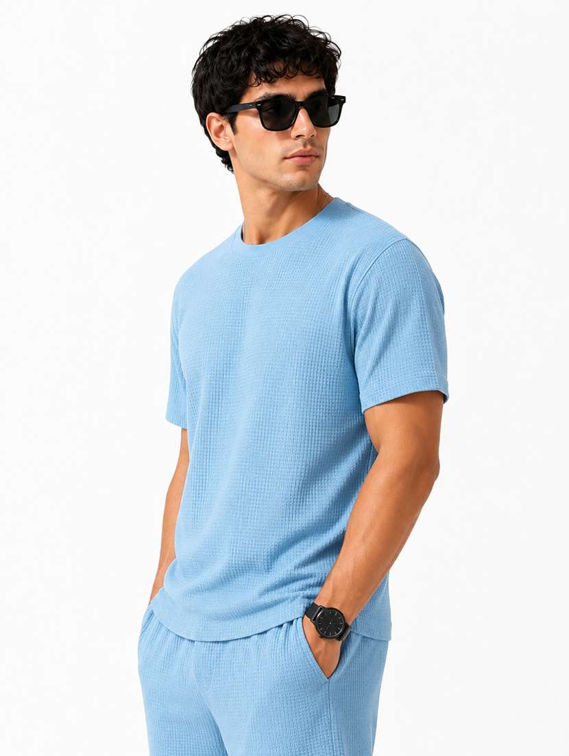 men textured short sleeves regular fit t-shirt - 22619292 -  Standard Image - 3