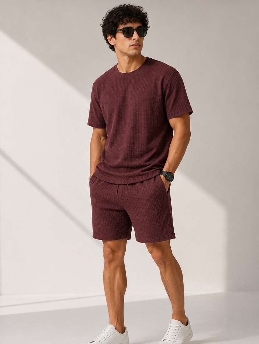 men textured short sleeves regular fit t-shirt - 22619296 -  Standard Image - 5
