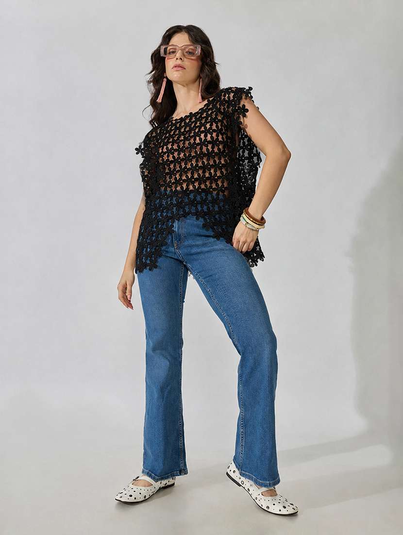 Women Self Design Sleeveless Regular Top - 22619434 -  Standard Image - 5