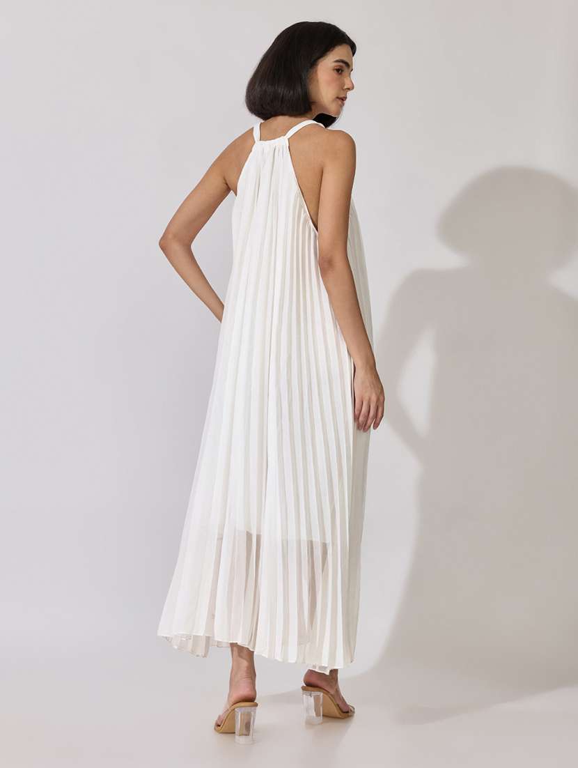 Women Solid Halter Neck Shift Dress - 22619468 -  Standard Image - 5