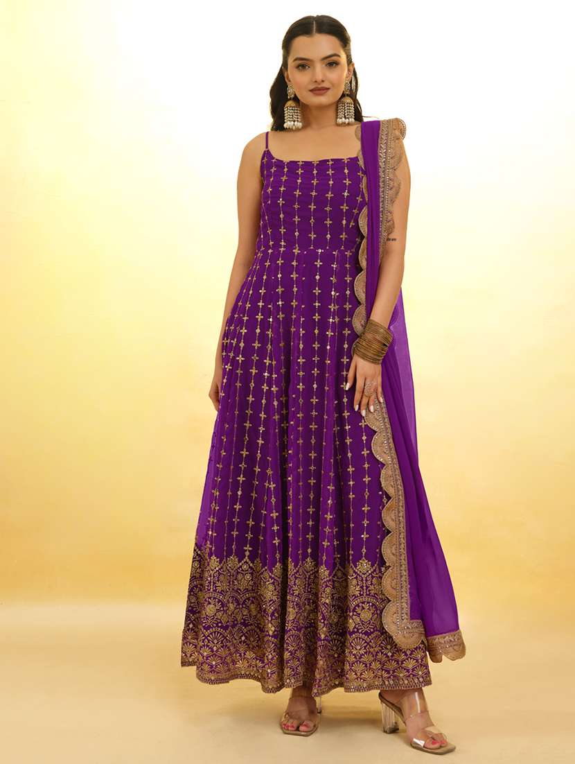women embroidered sleeveless kurta dupatta set