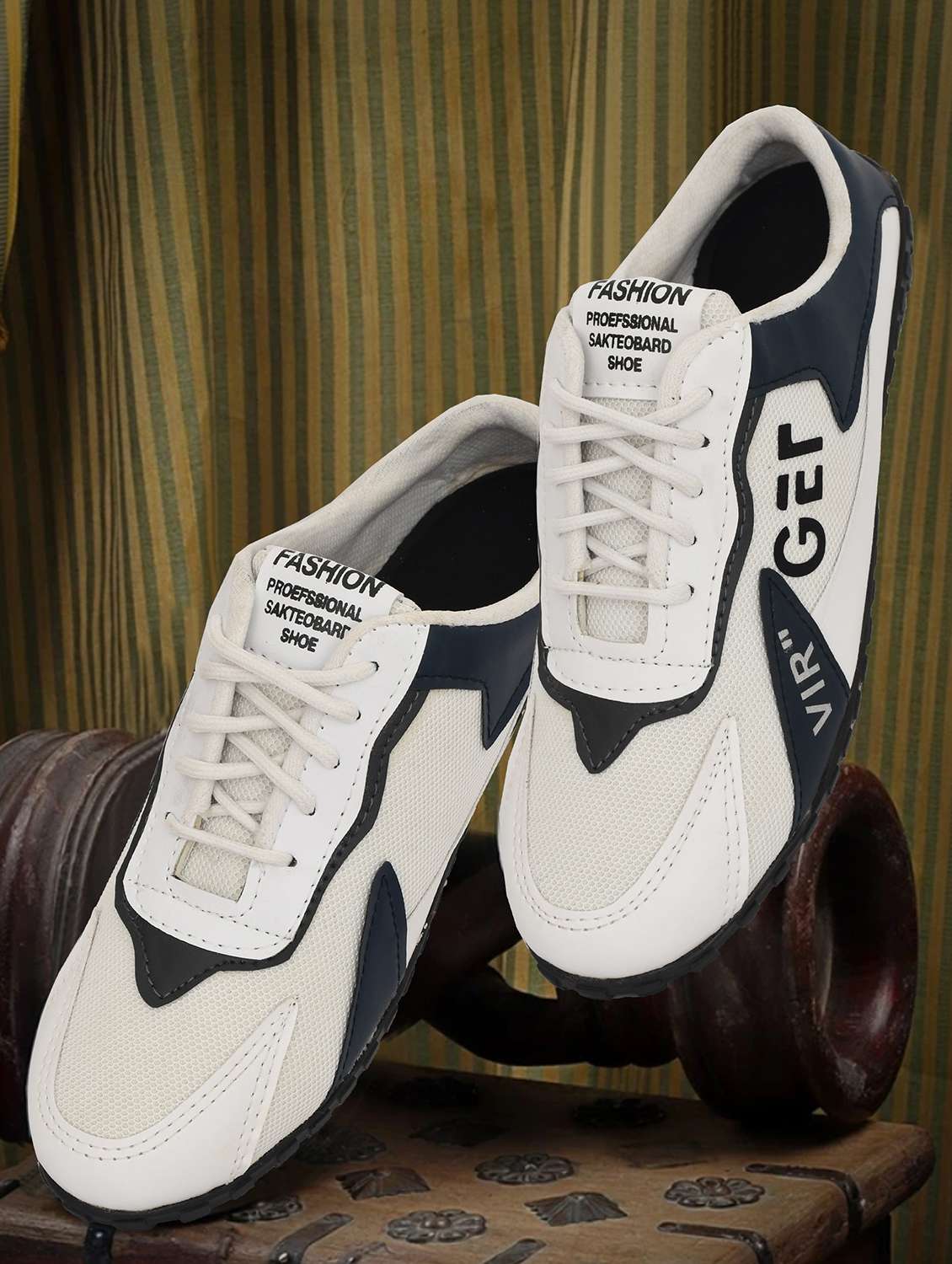 men printed slip on casual shoes