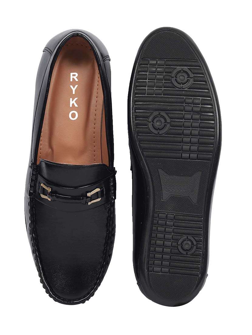 men solid slip on loafer - 22624734 -  Standard Image - 5