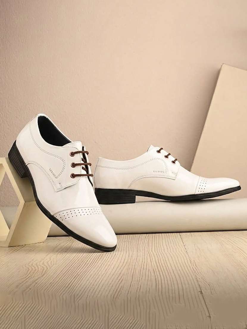 men solid lace up derby shoes