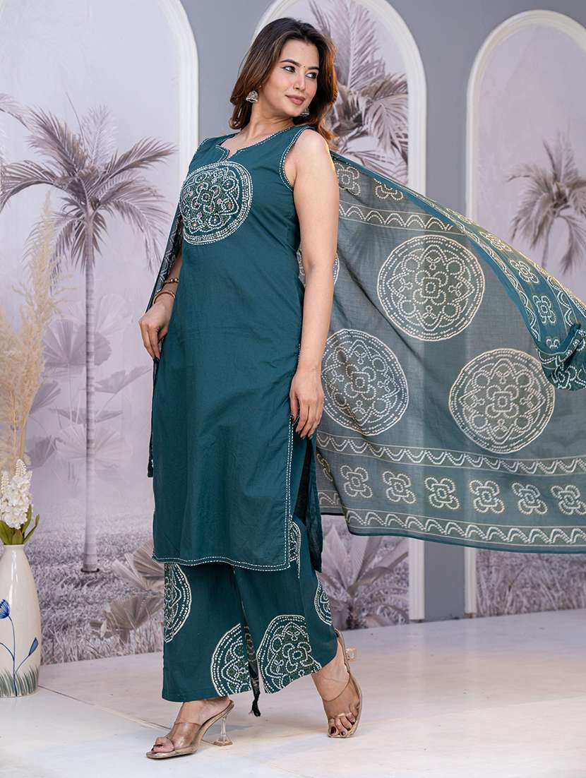 women printed sleeveless kurta pant set with dupatta - 22625683 -  Standard Image - 5
