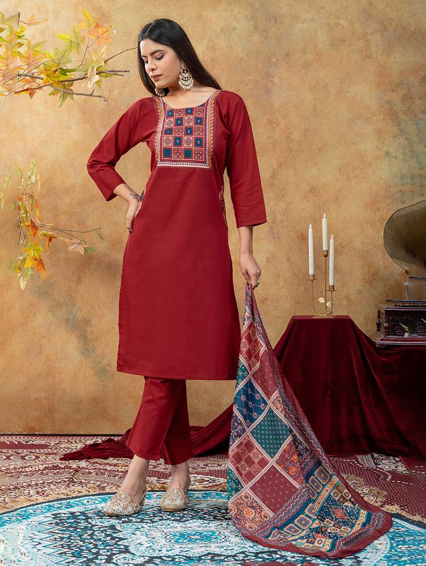 women printed three quarter sleeves kurta pant set with dupatta - 22626431 -  Standard Image - 5