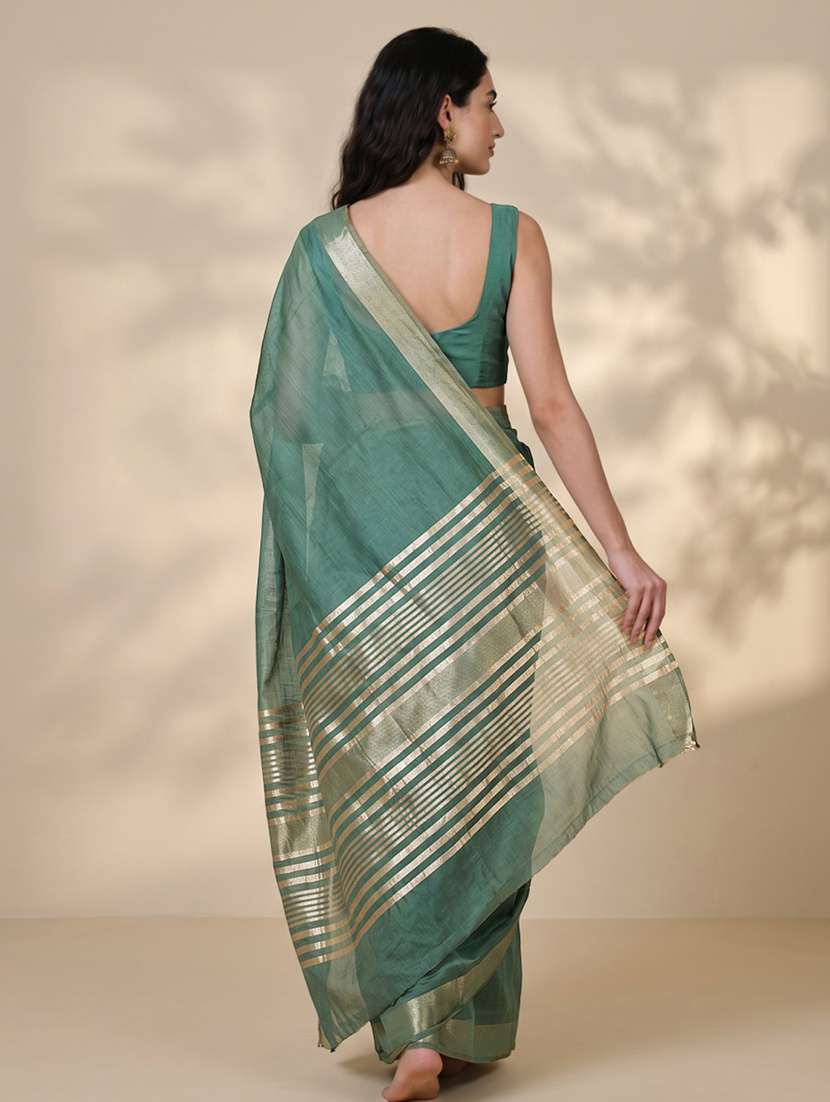 Women Solid With Bordered Saree With Blouse - 22626963 -  Standard Image - 3