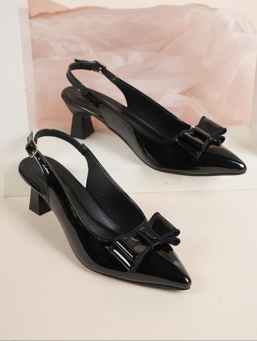 women solid back strap pointed sandal