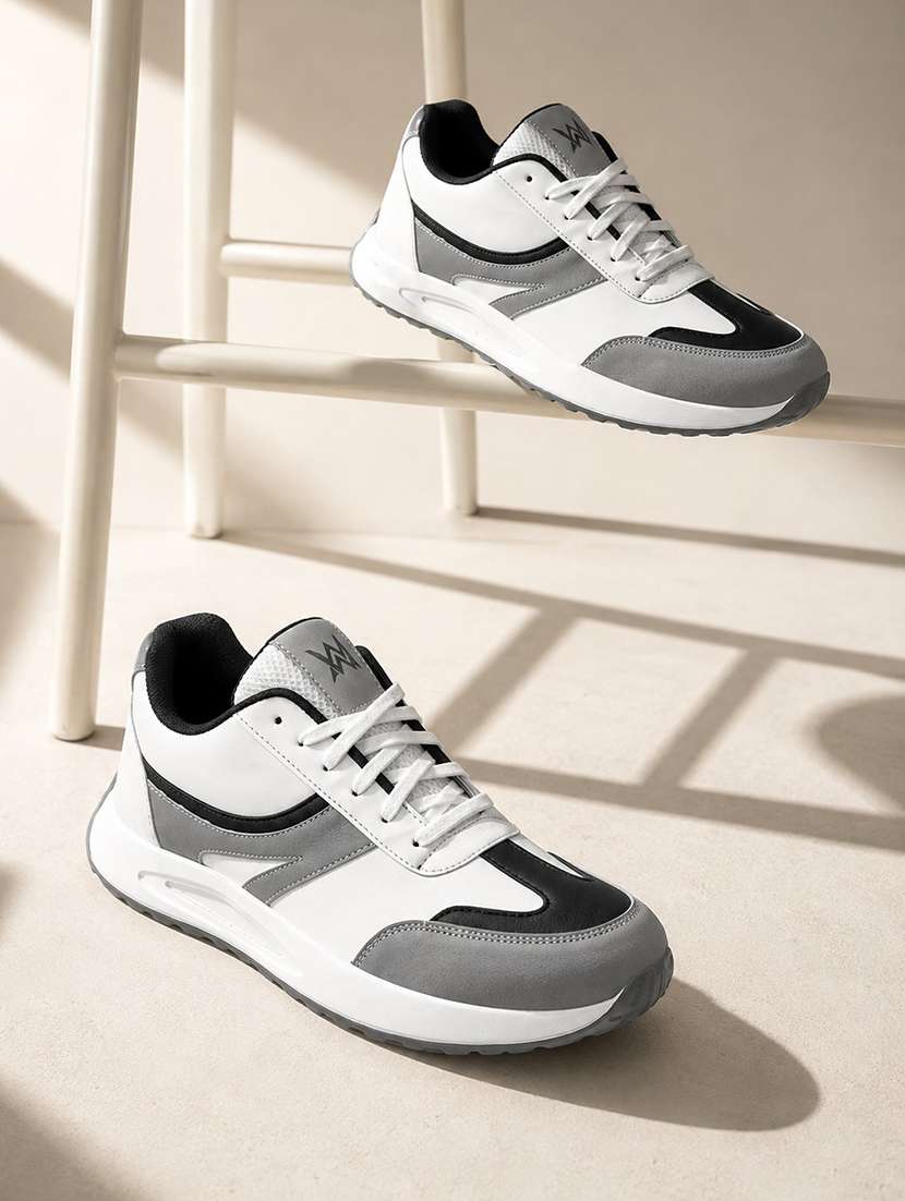 men colourblocked lace up sneaker