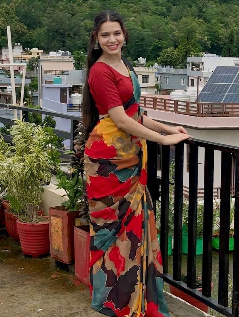 Women Pack Of 2 Printed Combo Saree With Blouse - 22627655 -  Standard Image - 3