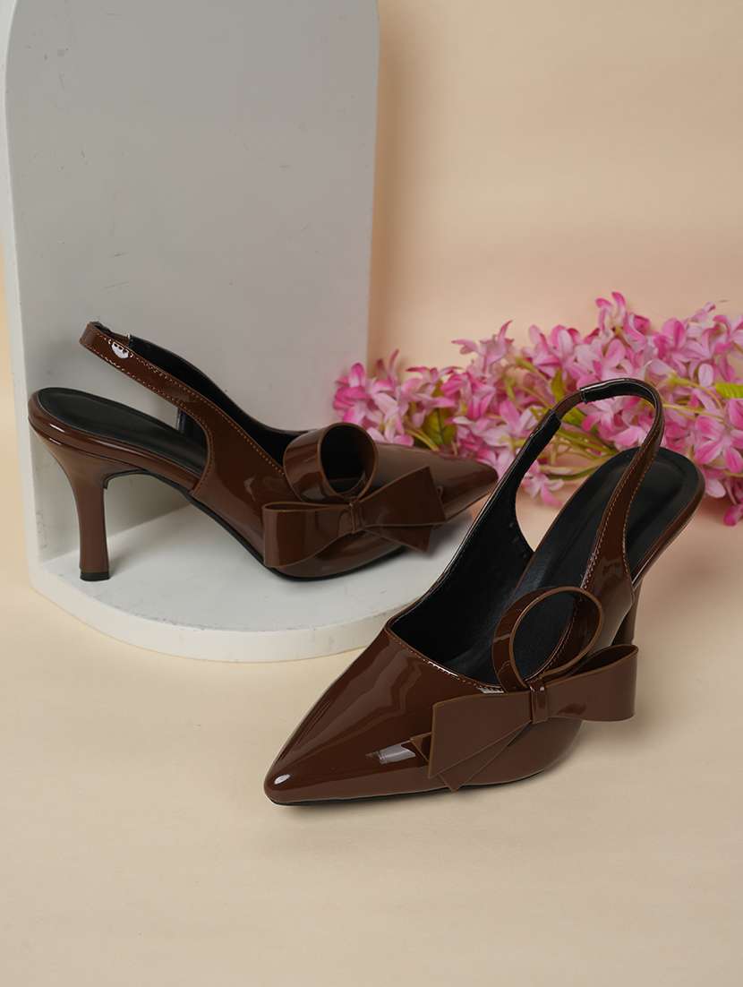 women solid back strap sandal
