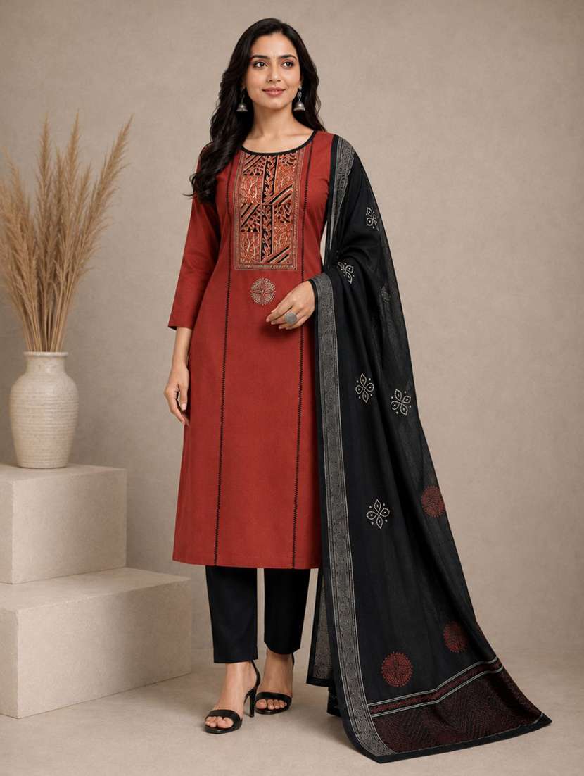 women printed unstitched suit set