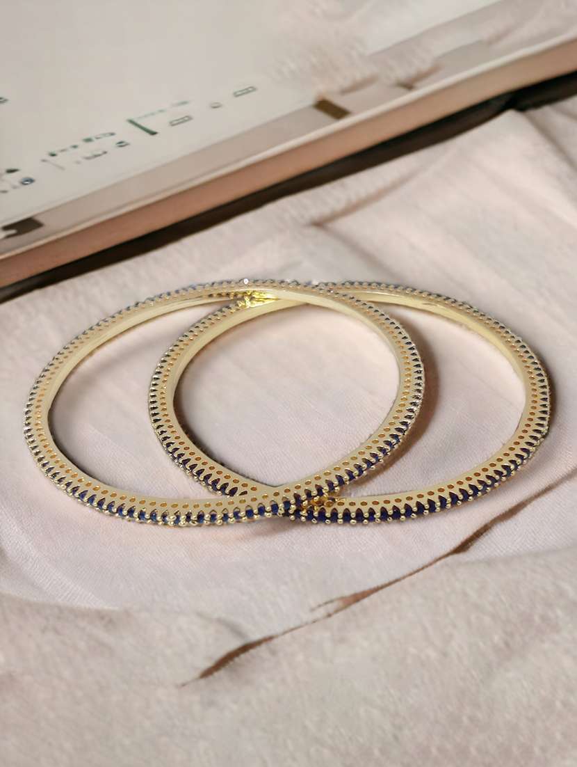 women pack of 2 gold plated bangles