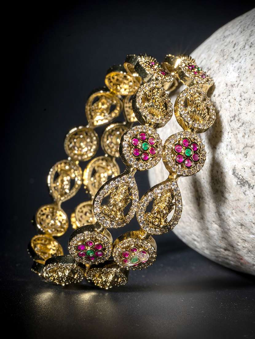women pack of 2 traditional kundan bangles 