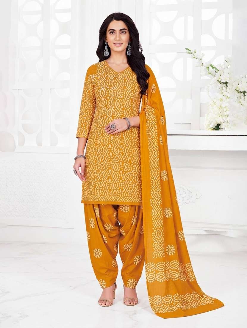 women printed three quarter sleeves kurta patiala set with dupatta