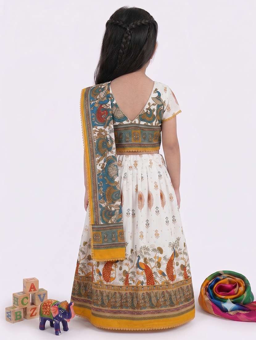 girls printed short sleeves costume - 22639550 -  Standard Image - 3
