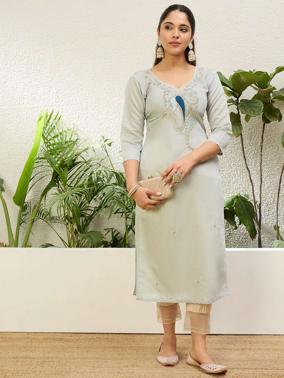 women solid with work three quarter sleeve straight kurta - 22639731 -  Standard Image - 3