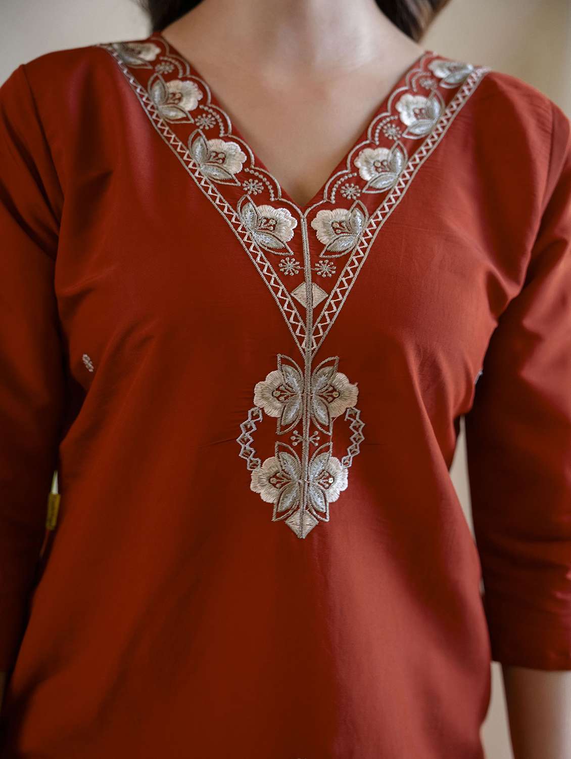 women solid with work three quarter sleeve straight kurta - 22639739 -  Standard Image - 5
