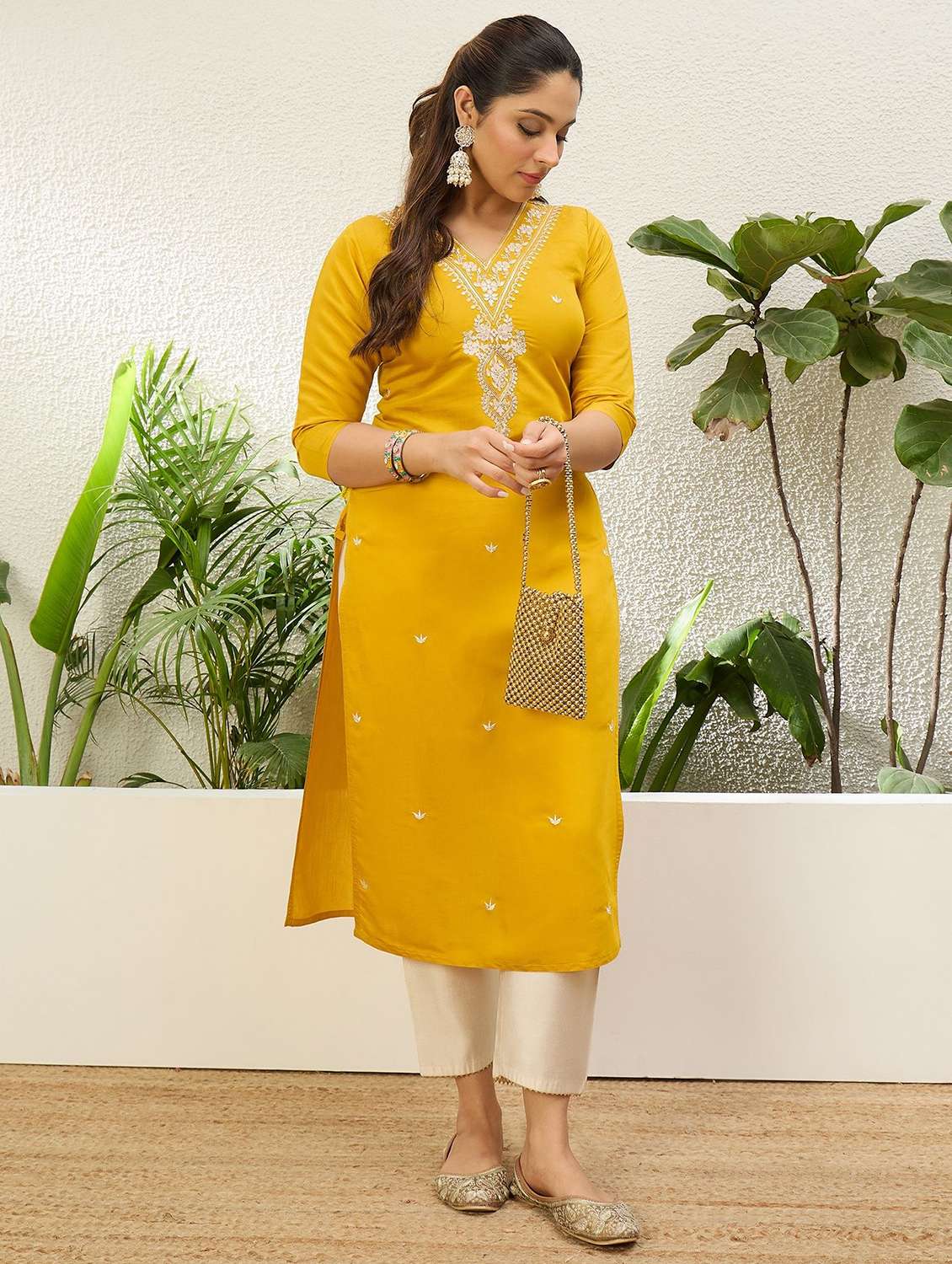 women solid with work three quarter sleeve straight kurta - 22639753 -  Standard Image - 3