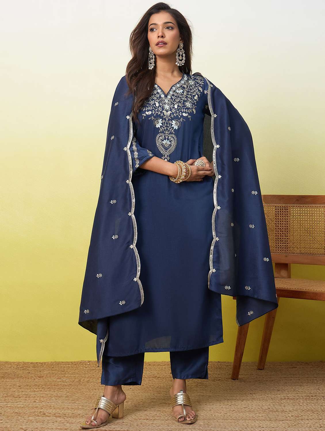 women embroidered three quarter sleeves kurta pant set with dupatta
