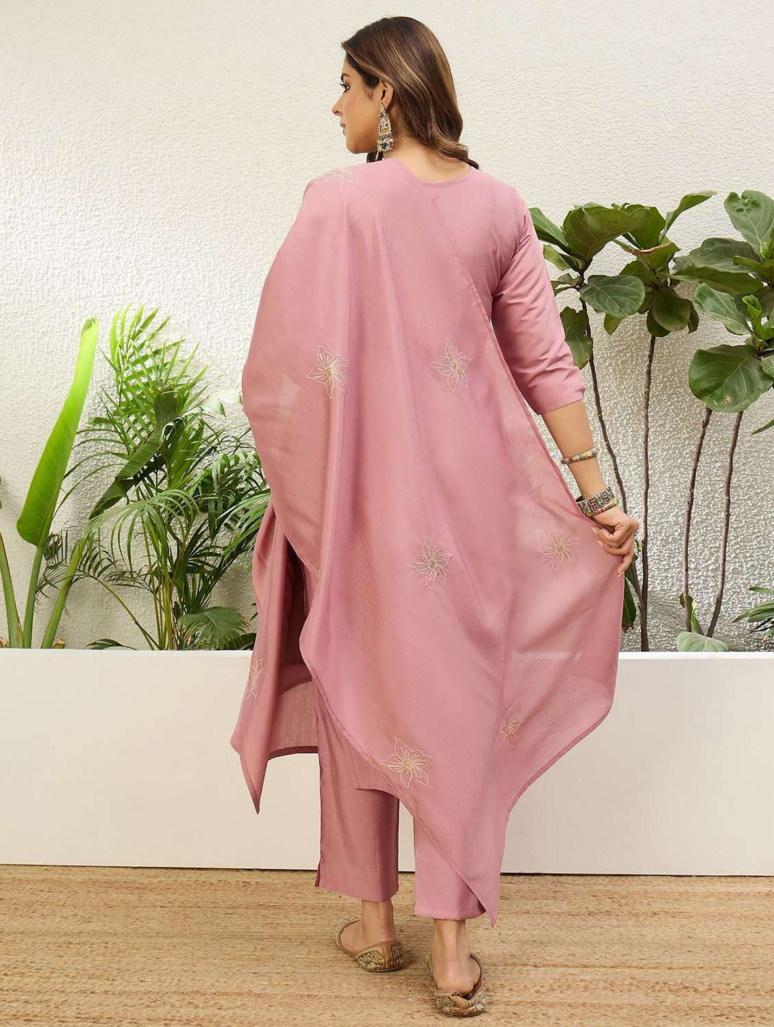 Women Embroidered Three Quarter Sleeves Kurta Pant Set With Dupatta - 22639819 -  Standard Image - 3