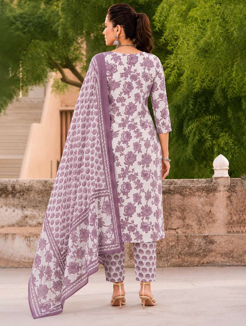 Women Printed Three Quarter Sleeve Kurta Pant With Dupatta Set - 22640324 -  Standard Image - 3