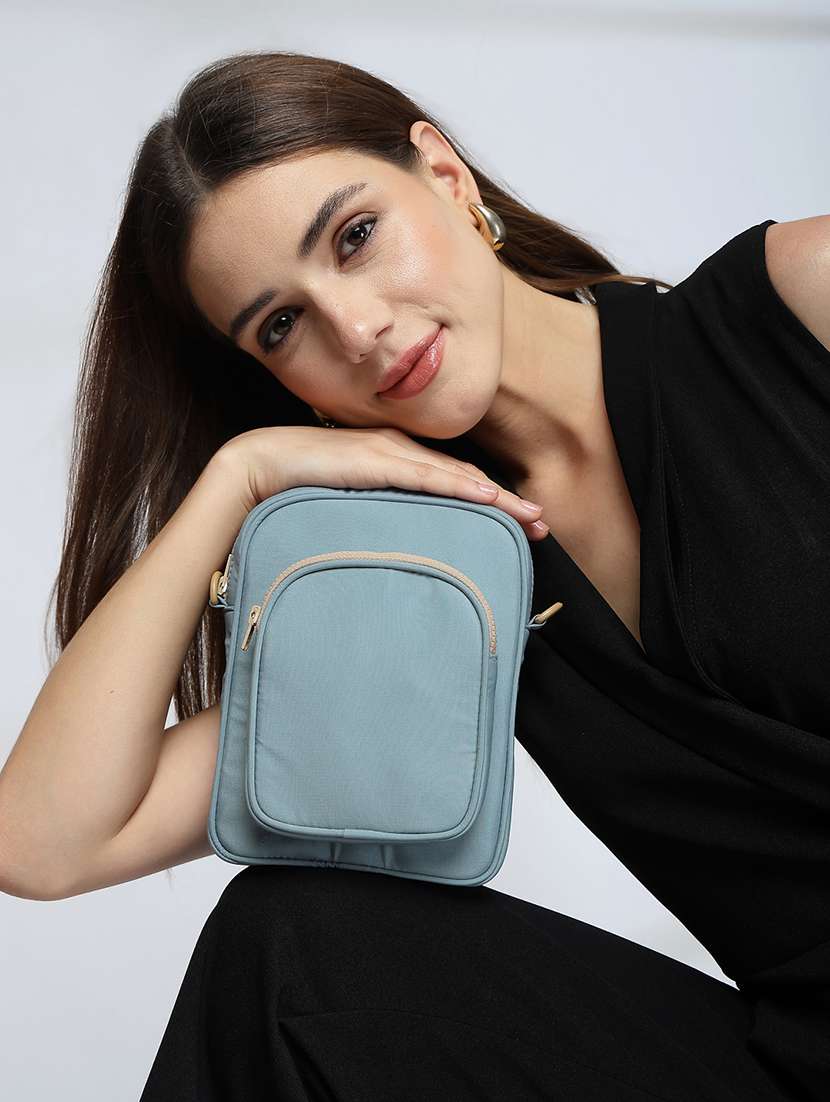Women Solid Sling Bag With Adjustable Strap - 22642563 -  Standard Image - 3