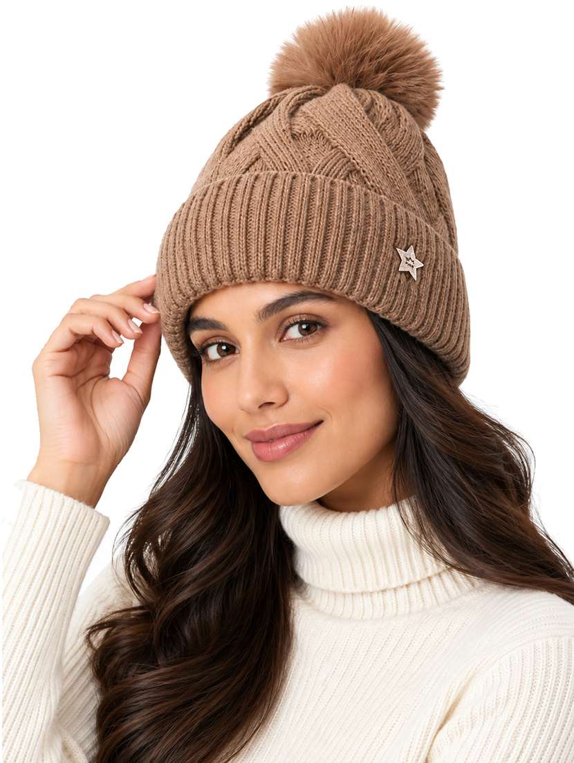 women self design woollen winter cap