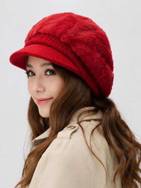 women solid woollen winter cap