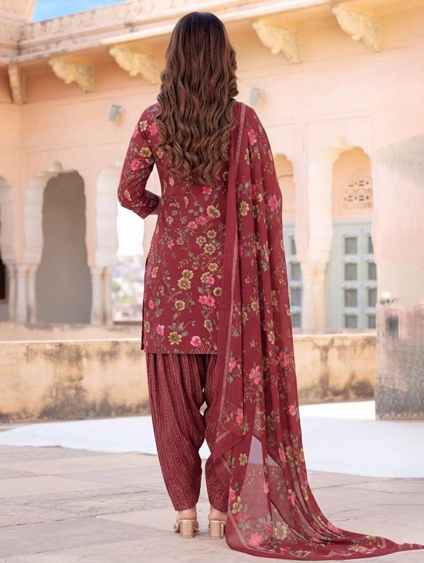 Women Printed Three Quarter Sleeve Kurta Pant With Dupatta Set - 22642814 -  Standard Image - 3