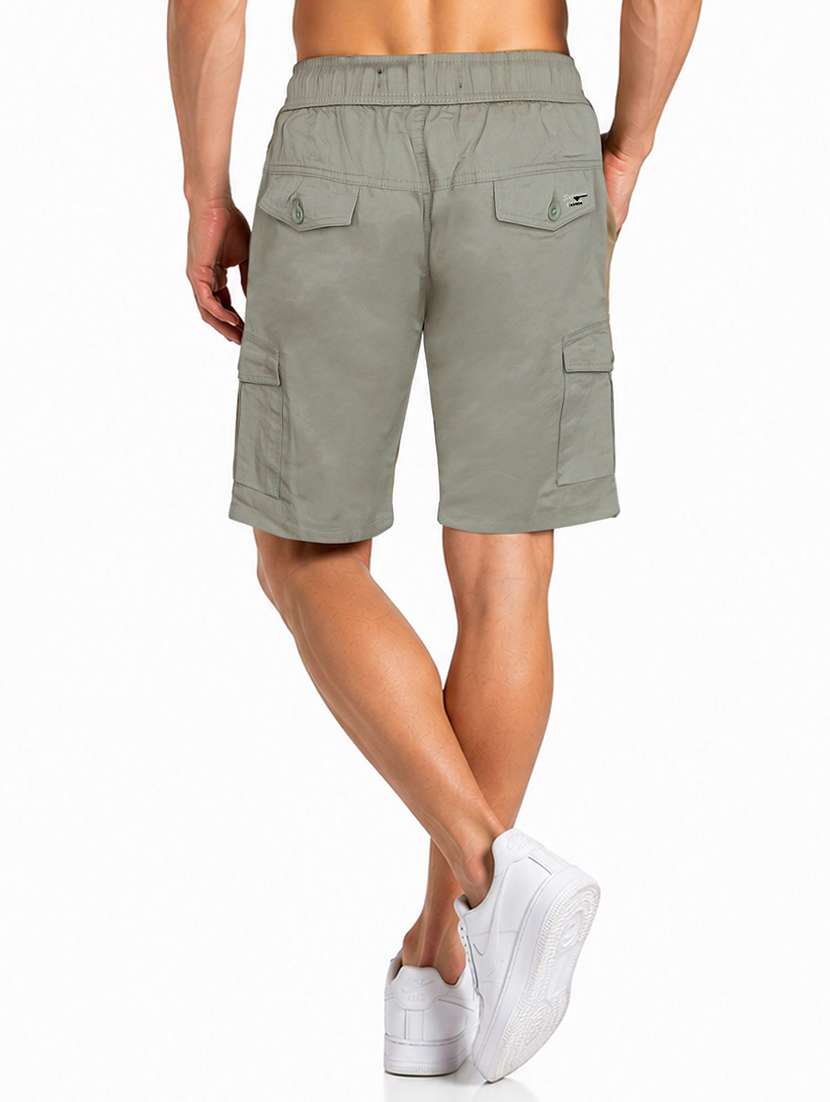 men solid mid rise regular fit cargo shorts - 22658363 -  Standard Image - 3