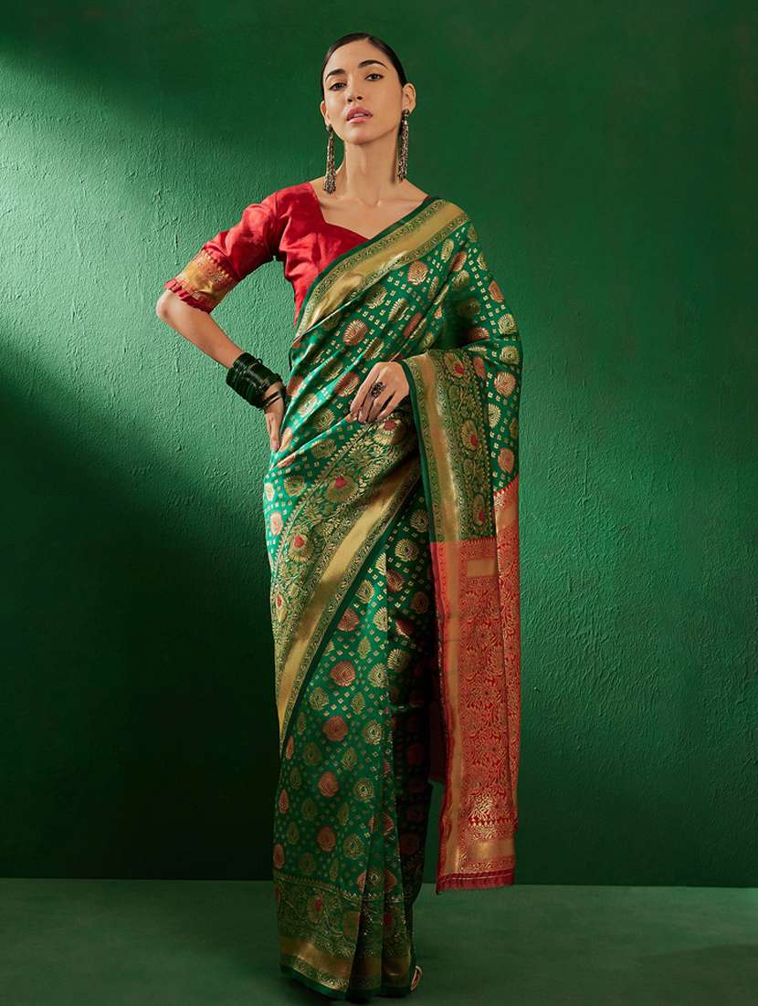 women self design banarasi saree with blouse