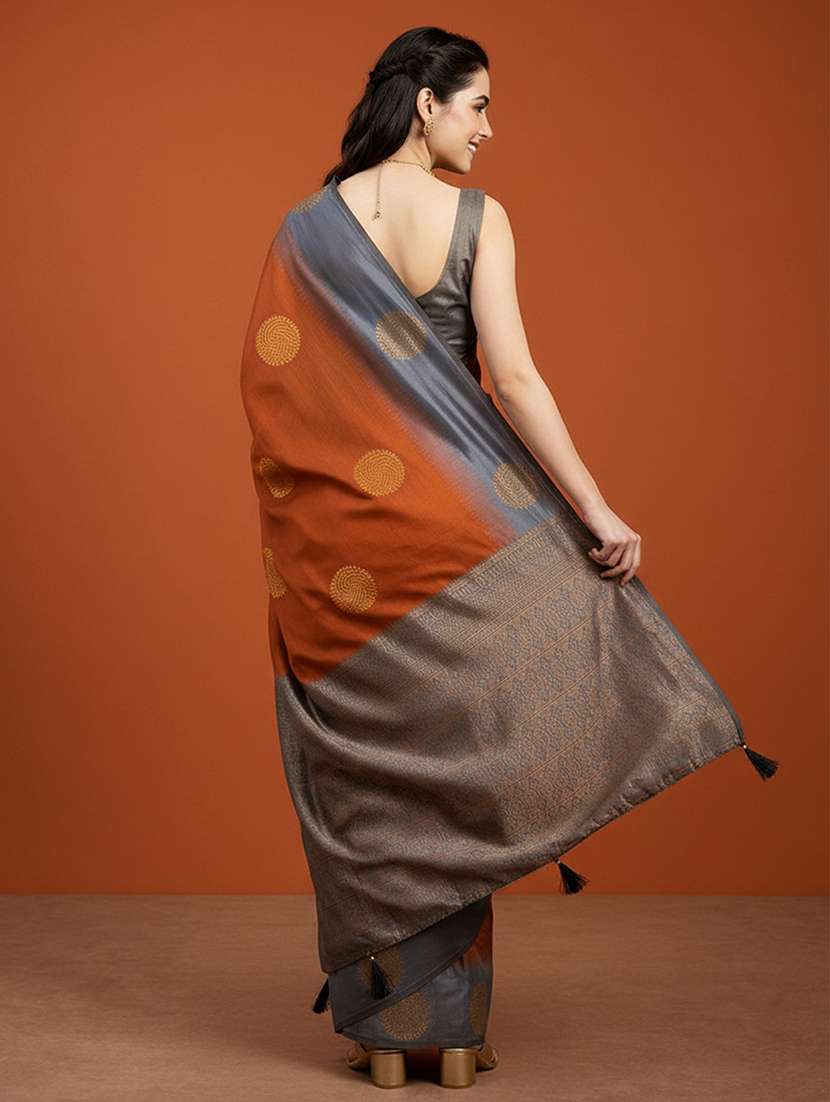 Women Self Design Banarasi Saree With Blouse - 22660857 -  Standard Image - 3