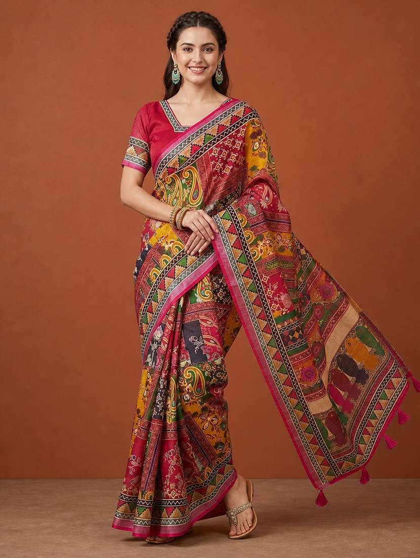 women printed casual wear saree with blouse