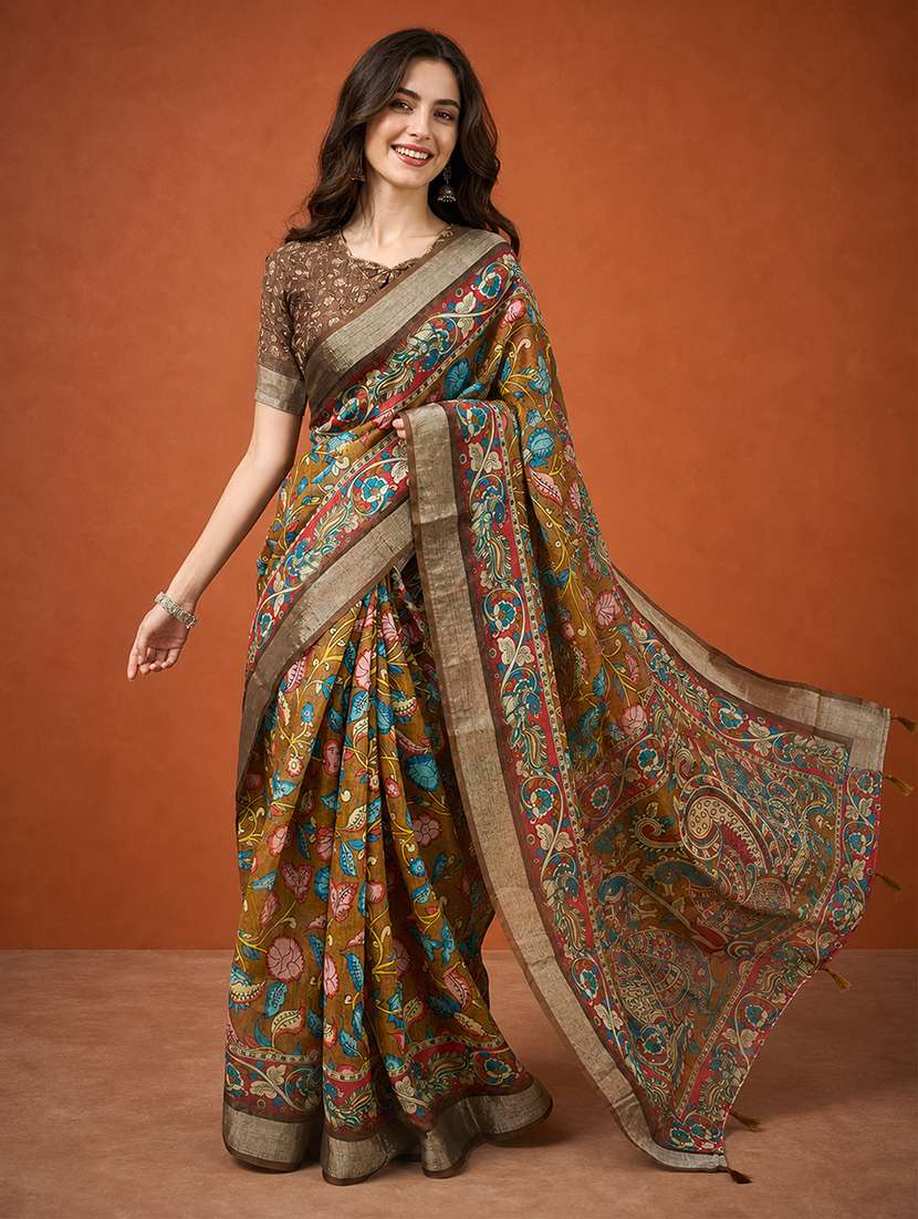 women printed casual wear saree with blouse