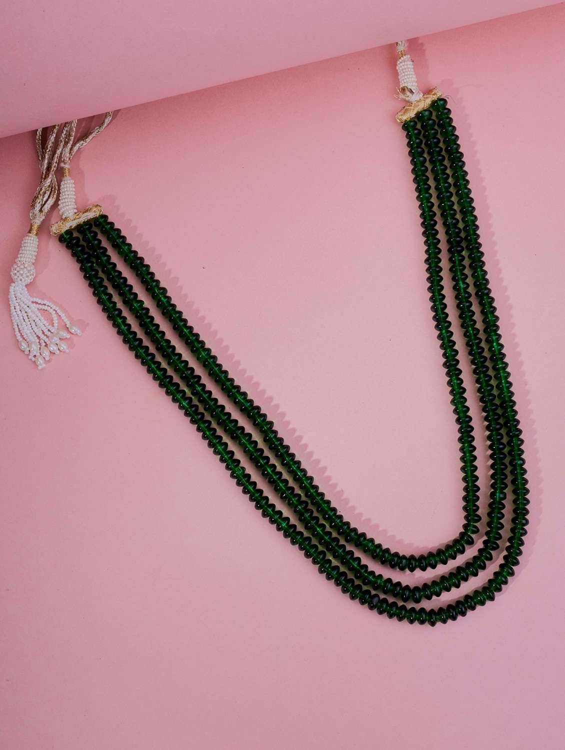 women green pearl beaded necklace
