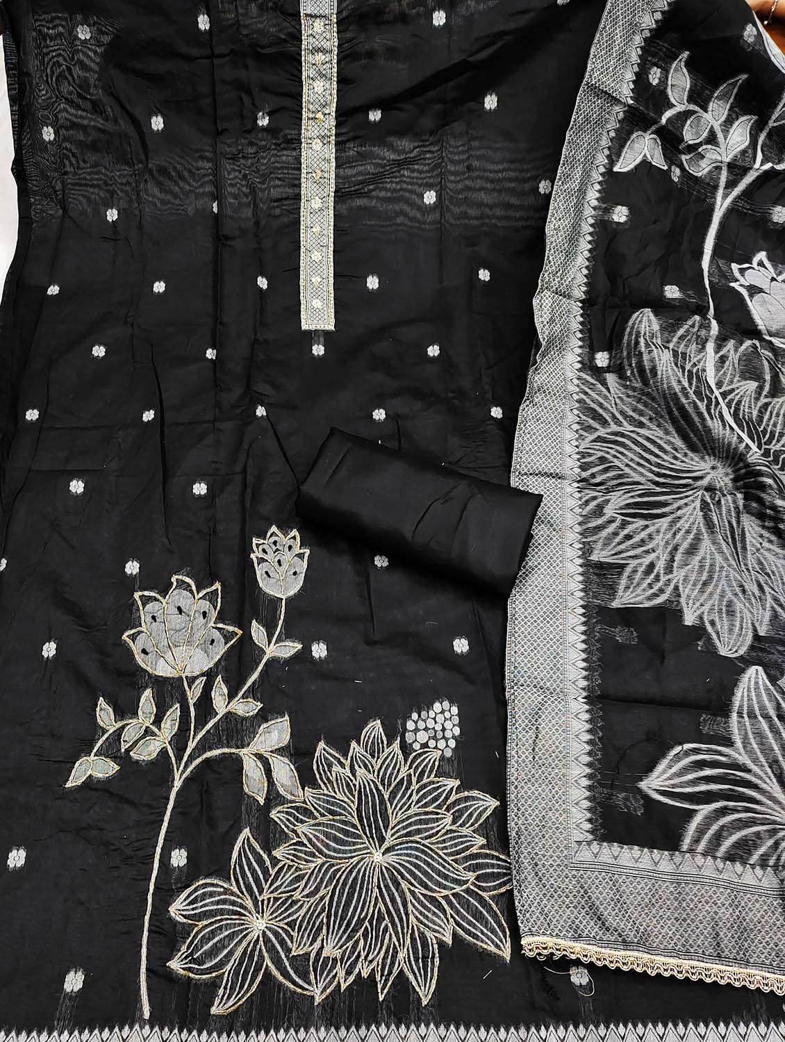 women self design unstitched suit set - 22662345 -  Standard Image - 3