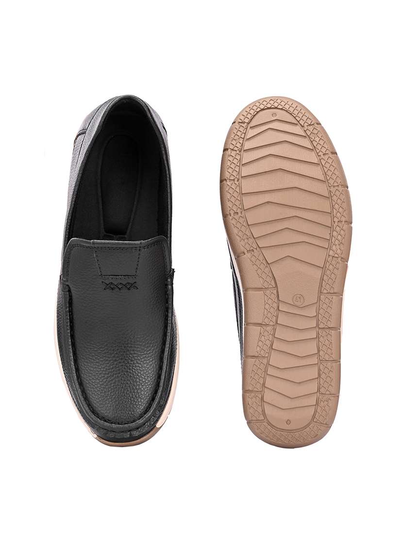 Men Solid Slip On Casual Shoes - 22662488 -  Standard Image - 5