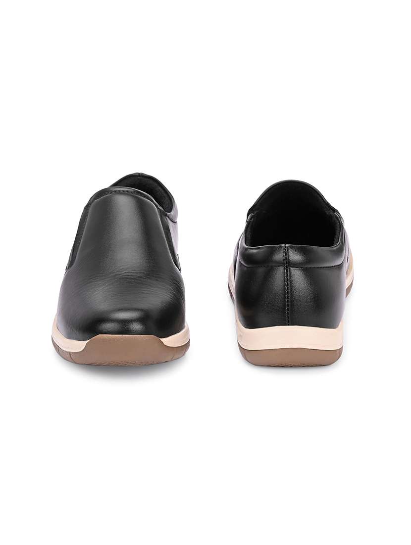 Men Solid Slip On Casual Shoes - 22662492 -  Standard Image - 3