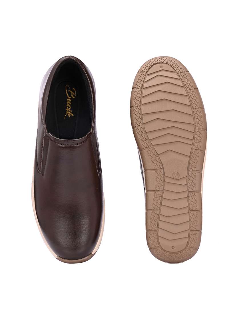 Men Solid Slip On Casual Shoes - 22662493 -  Standard Image - 5