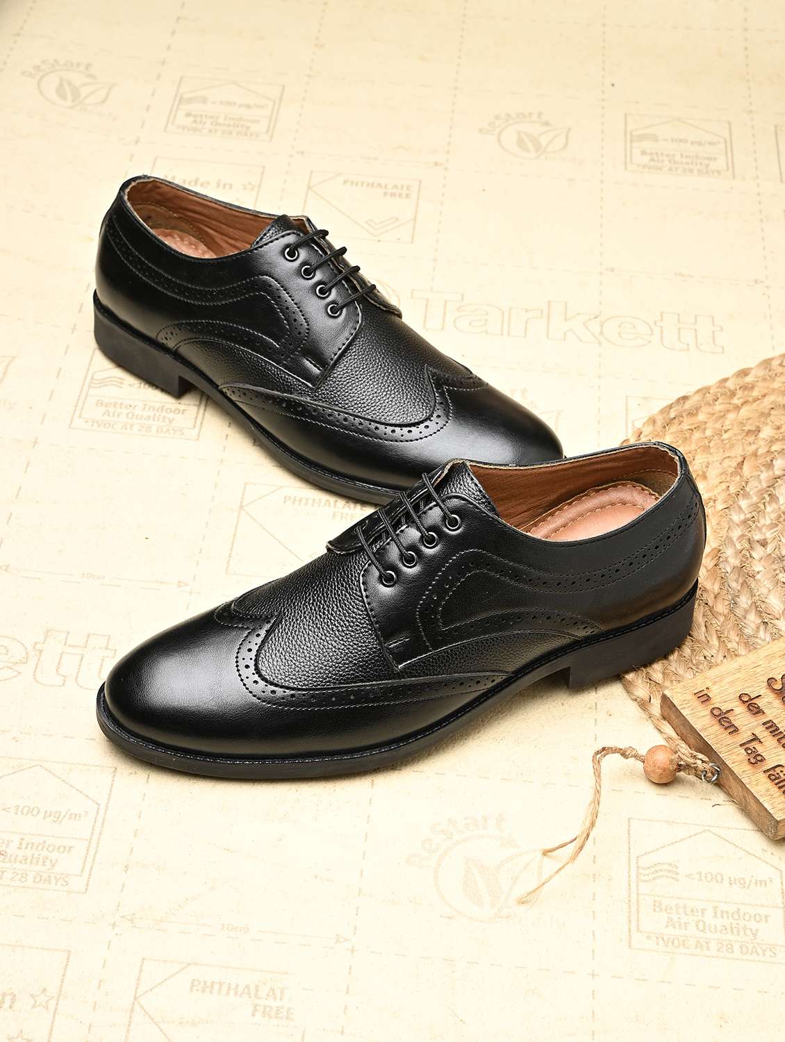 men textured lace up brouges formal shoes