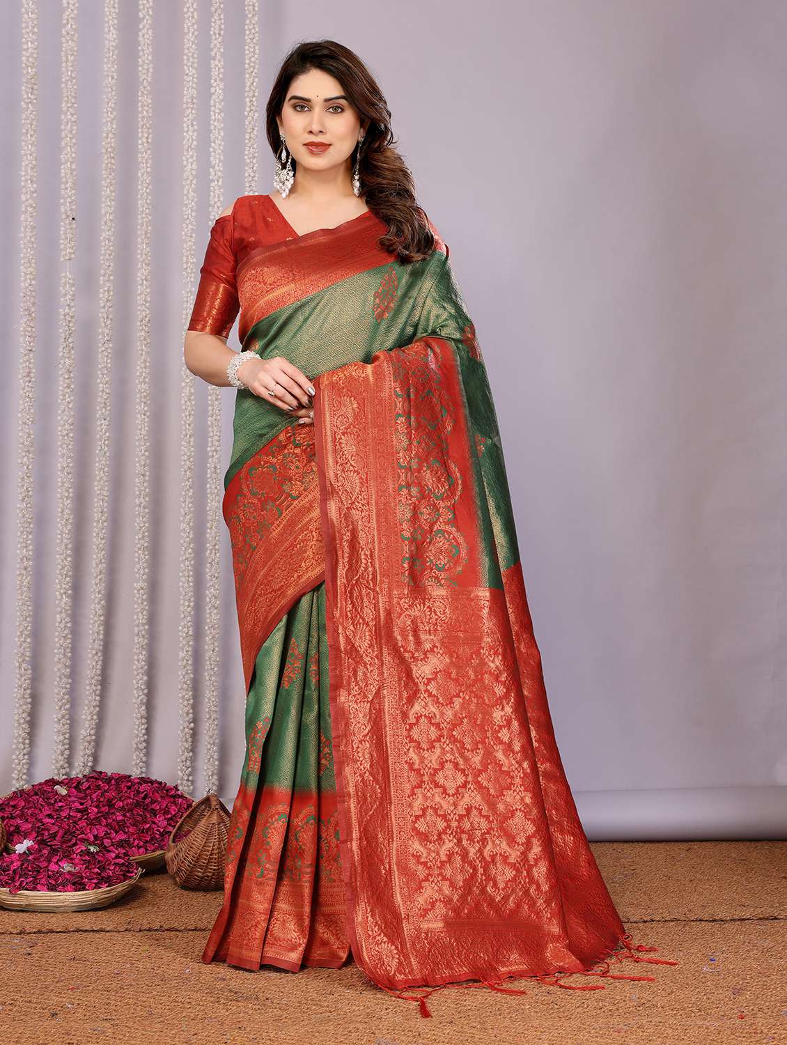 women self design banarasi saree with blouse