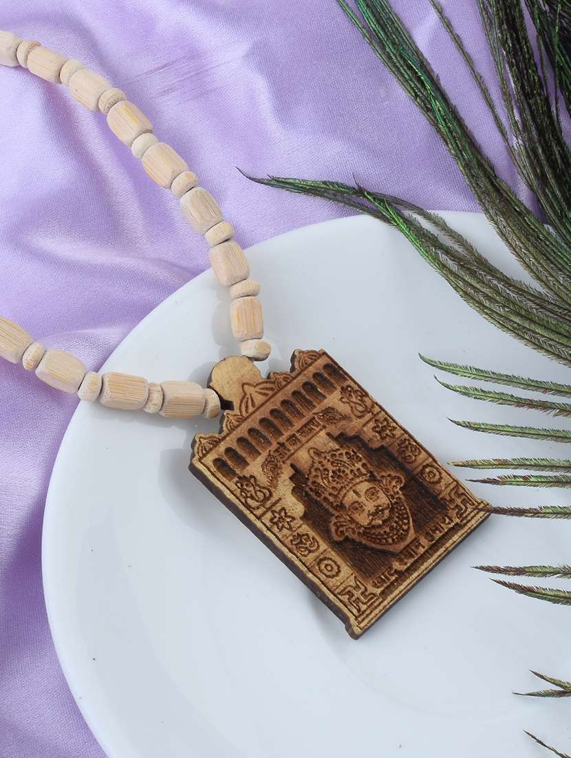 women brown wooden long necklace