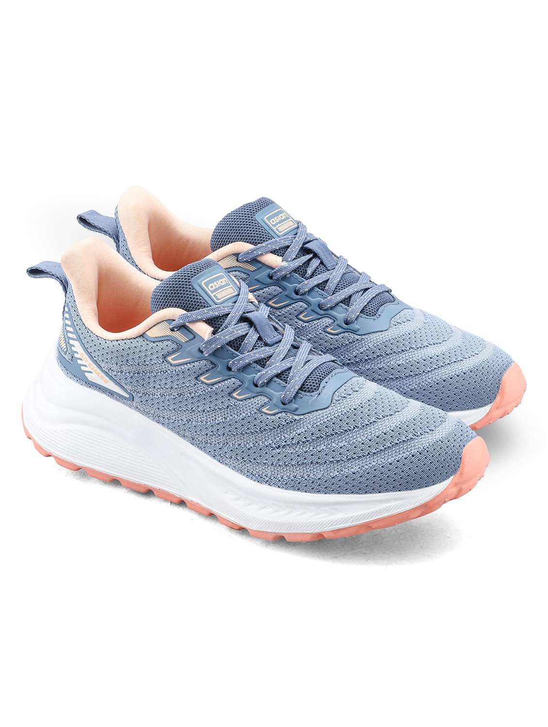 women textured lace up sports shoes