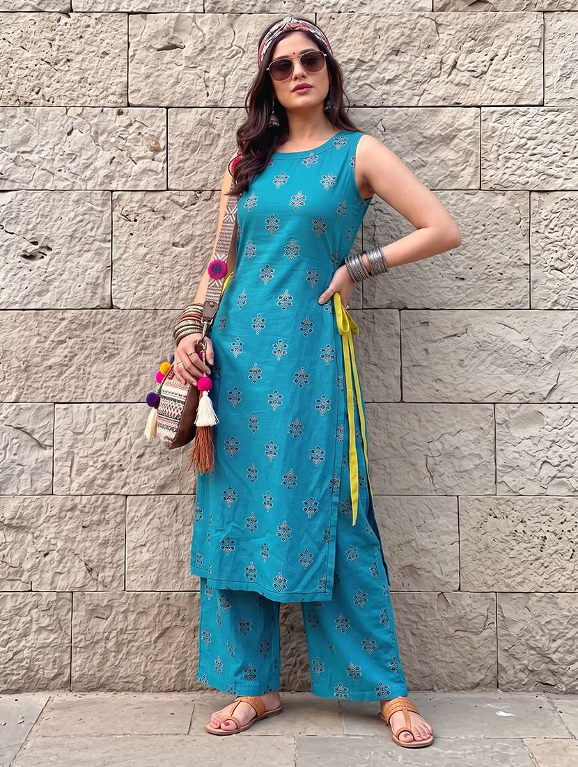 women printed sleeveless ethnic co-ord set - 22664510 -  Standard Image - 3