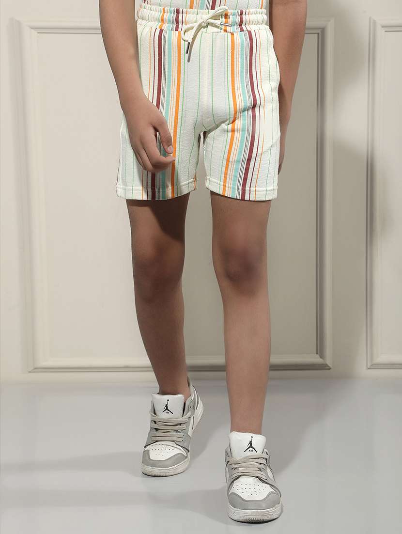boys striped mid rise regular fit shorts