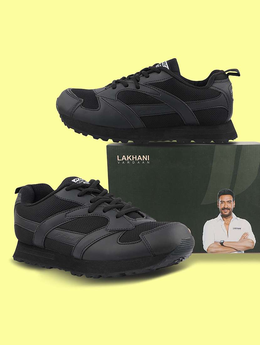 men black lace up sneaker
