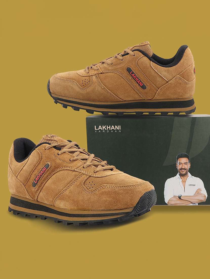 men solid lace up sport shoe
